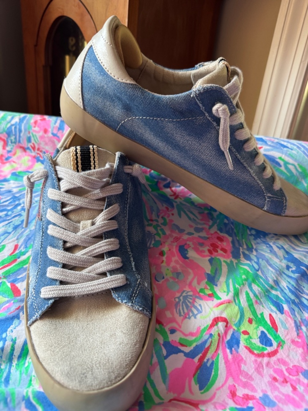 ShuShop Denim Sneakers with Red Star Accent - Picture 2 of 4